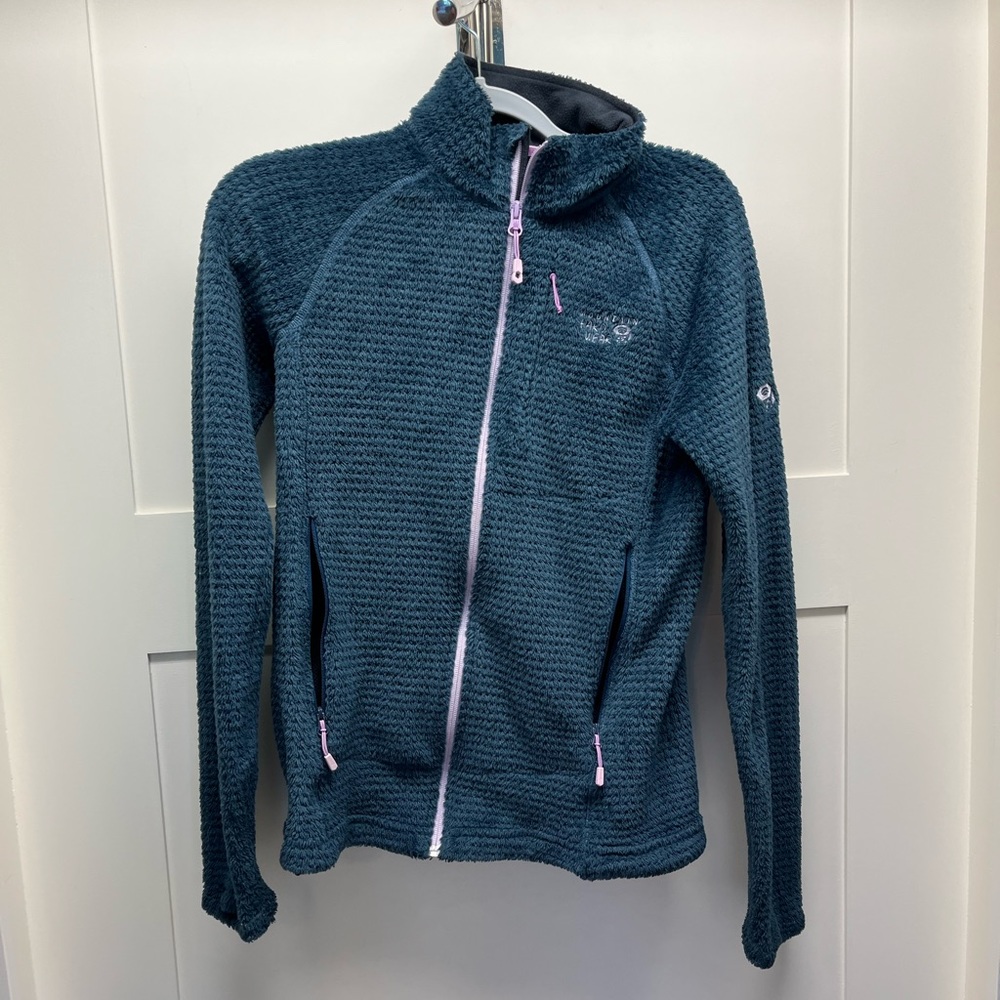 Mountain hard wear jacket